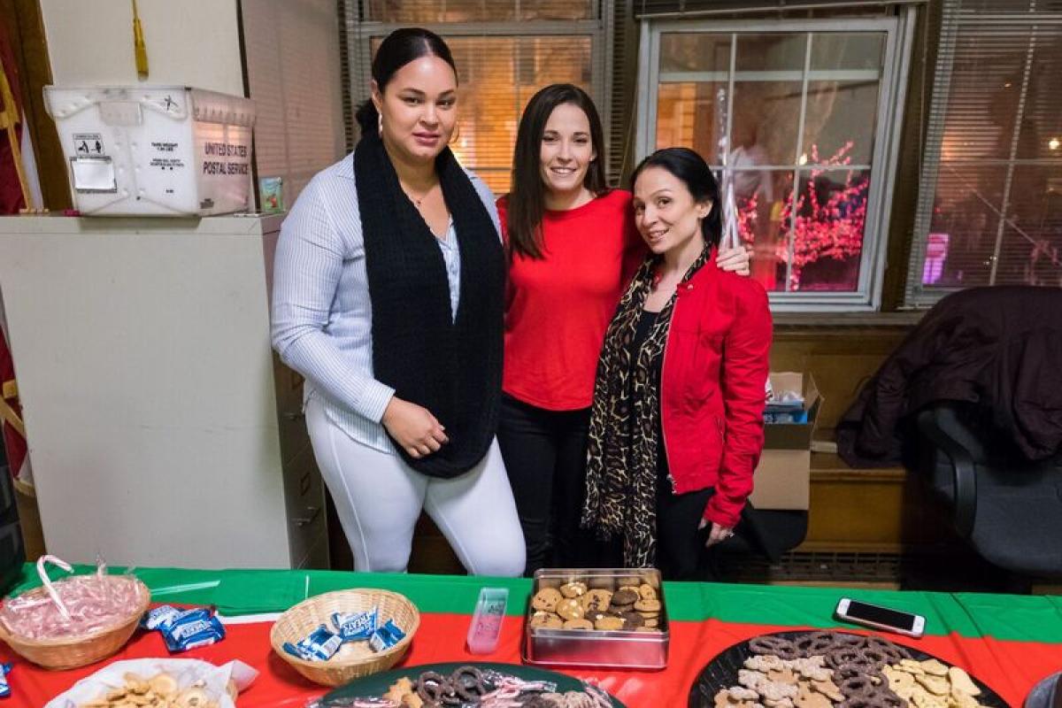 2017 Milk, Cookies, and Pictures with Santa 08