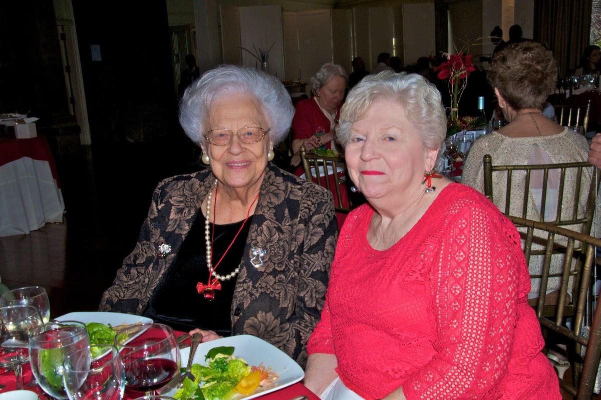 2015 Sleepy Hollow Seniors Holiday Party 04