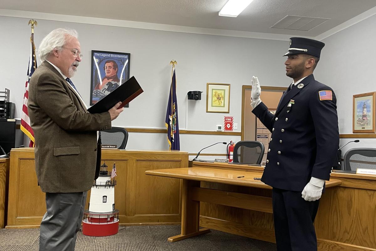 Officer Swearing in an Officer 4
