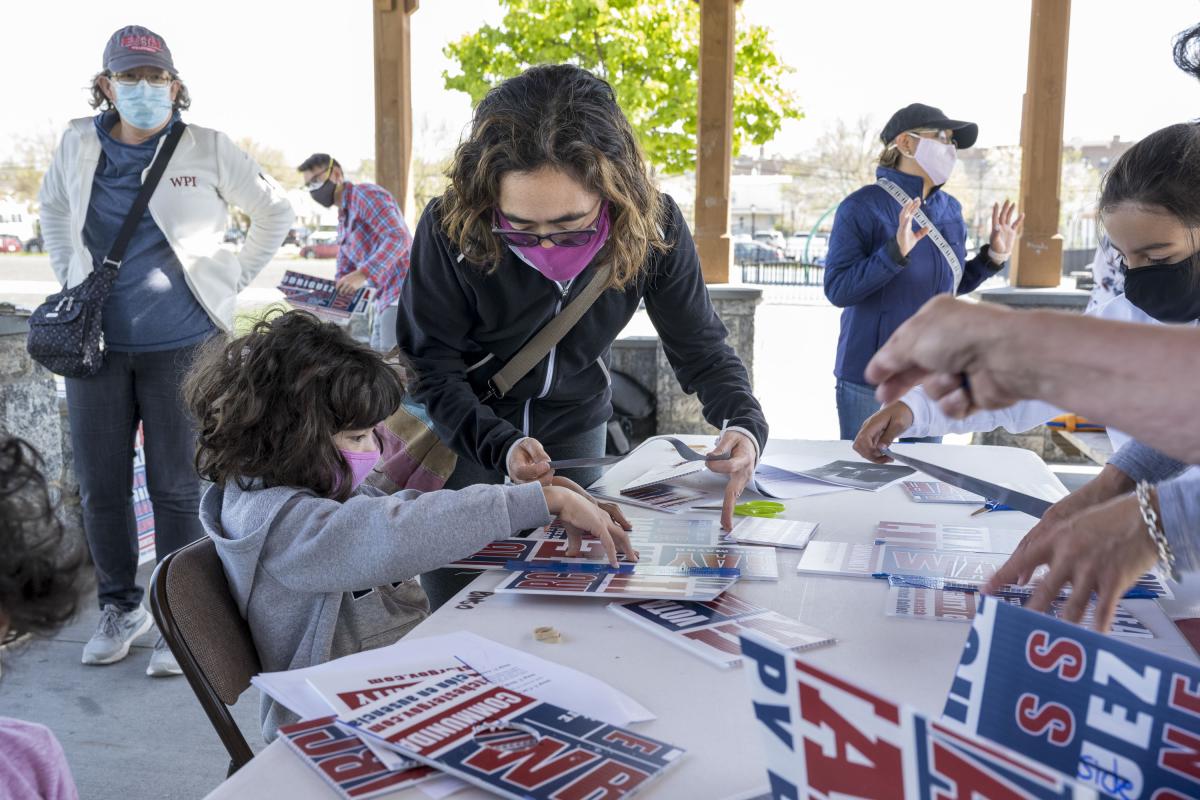 2021 Birdhouse Making 07