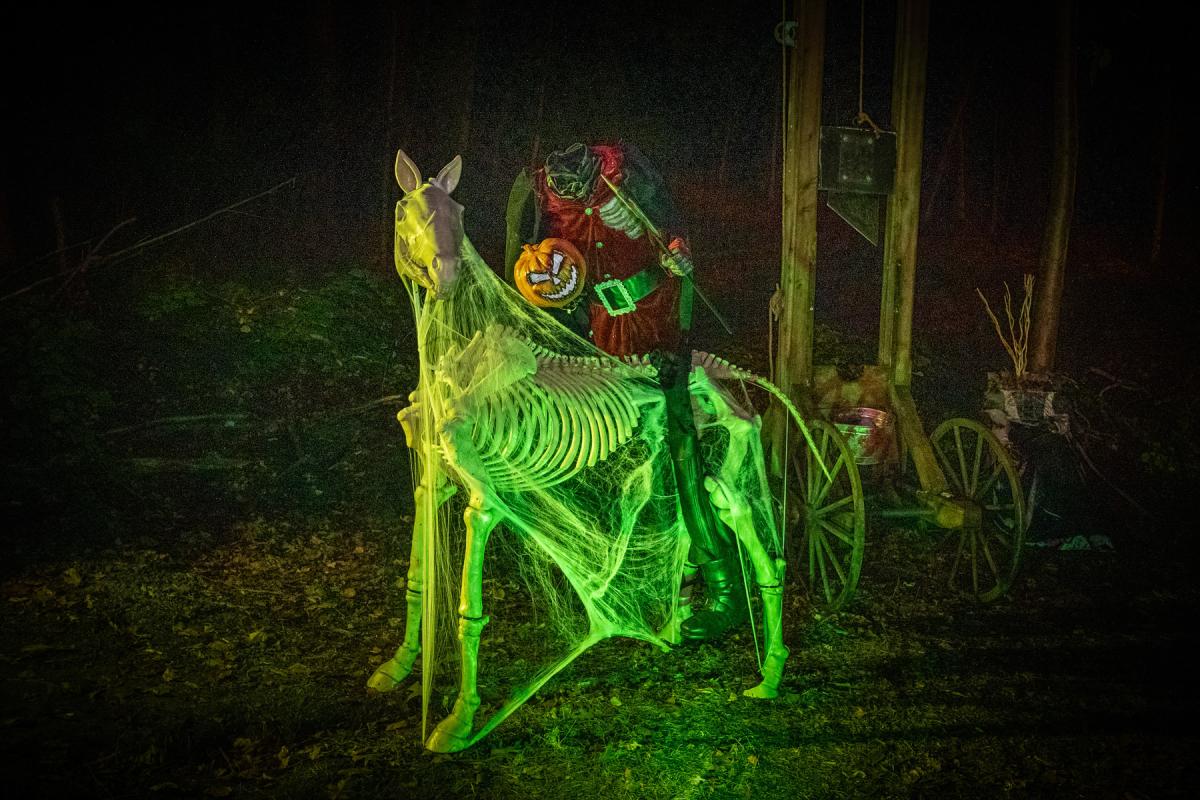 2021 Haunted Hayride 11