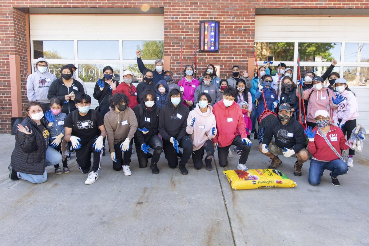 2021 Clean up & Plantings Day 08